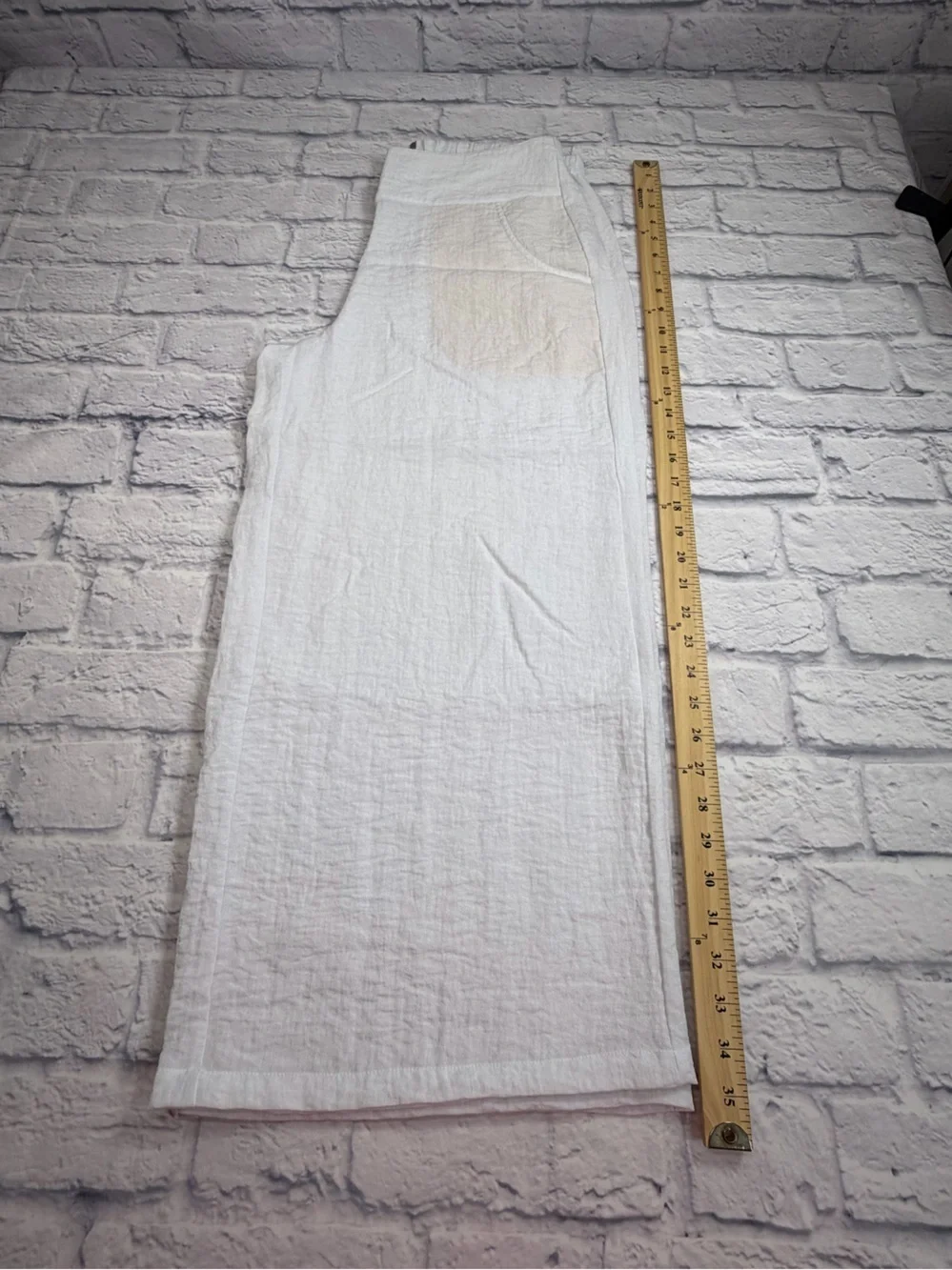 Habitat Light White Elastic-Waist Pants. Cropped. Wide Leg. Size Med.